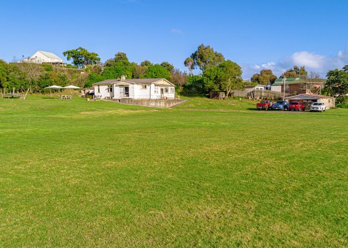  at 190 Mosston Road, Westmere, Whanganui