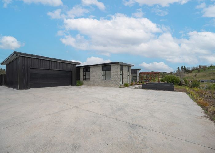  at 56 Avery Road, Eskdale, Napier