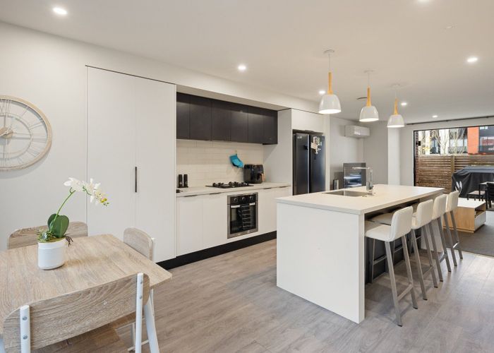  at 1/182 London Street, Hamilton City Central, Hamilton, Waikato