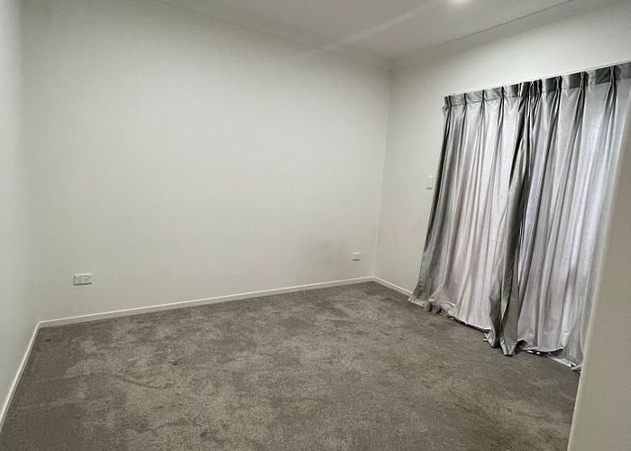  at 34 Lime Hill Rise, Flat Bush, Manukau City, Auckland