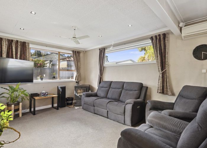  at 2 Pottinger Street, Green Island, Dunedin, Otago