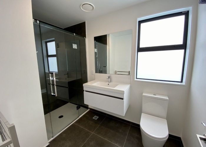  at 1/27 Harewood Road, Papanui, Christchurch City, Canterbury