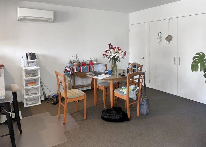  at 7 Yew Tree Lane, Middleton, Christchurch City, Canterbury