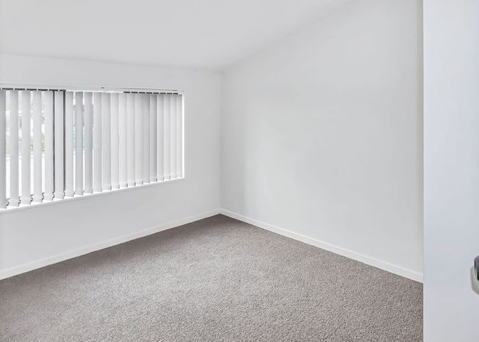  at 553f Massey Road, Mangere, Manukau City, Auckland