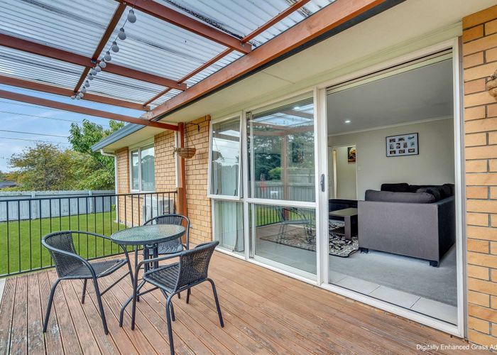  at 63 Stratford Road, Alfriston, Manukau City, Auckland