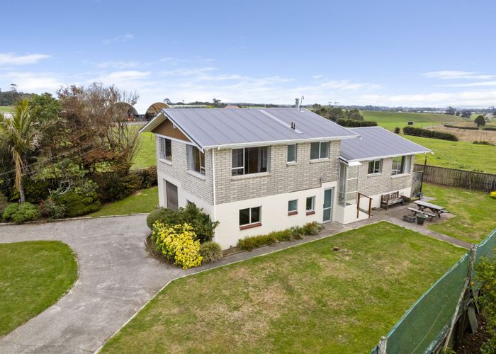  at 155 Cross Road, Lepperton, New Plymouth, Taranaki