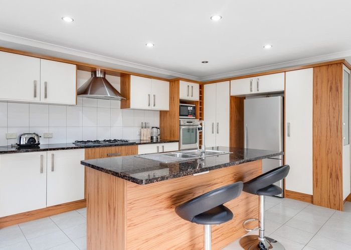  at 9 Kestev Drive, Flat Bush, Manukau City, Auckland