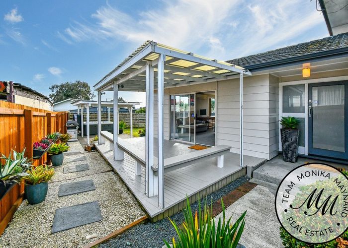 at 32 McKinstry Avenue, Mangere East, Manukau City, Auckland