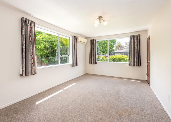  at 1/3 Cavendish Road, Casebrook, Christchurch