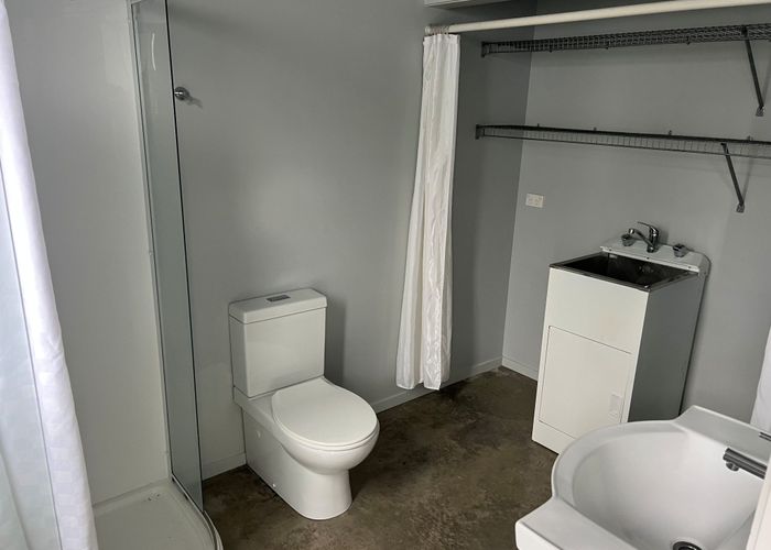  at 17a Te Paeroa Rd, Bethlehem, Tauranga, Bay Of Plenty