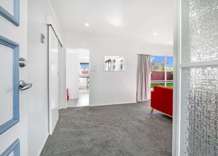  at 10 Hollows Crescent, Takaro, Palmerston North, Manawatu / Whanganui