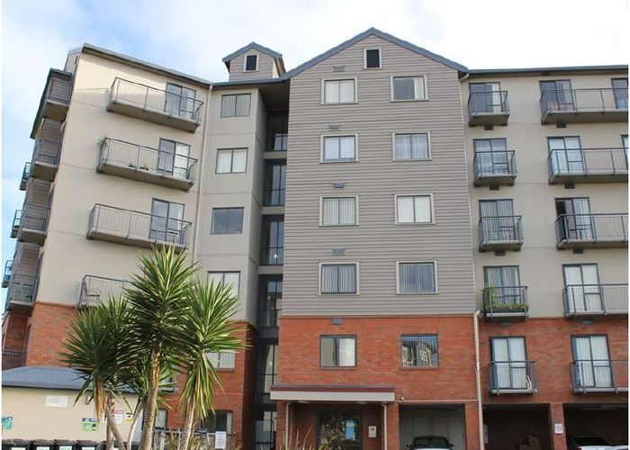  at 6i/17 Crown Lynn Place, New Lynn, Waitakere City, Auckland