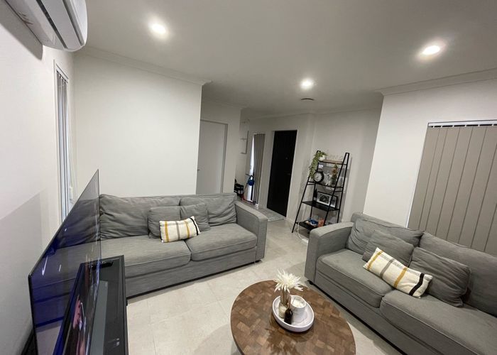  at 5A Cosy Pl, Howick, Manukau City, Auckland