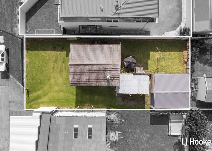  at 32 Beach Road, Waihi Beach, Waihi Beach