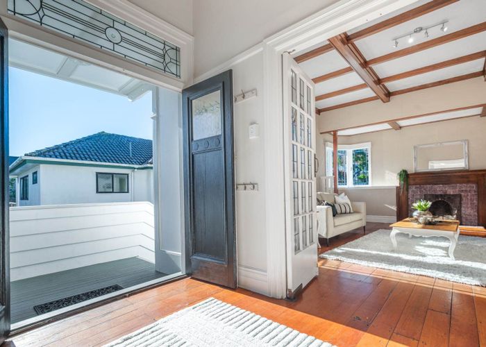  at 19 Clonbern Road, Remuera, Auckland City, Auckland