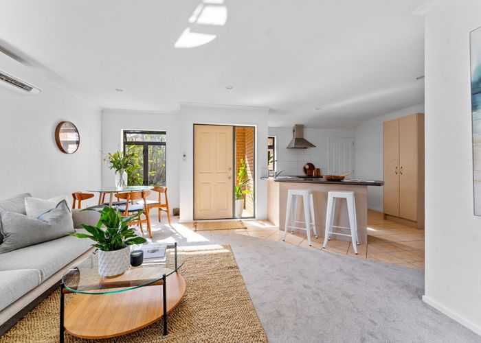  at 25D Gray Avenue, Mangere East, Auckland
