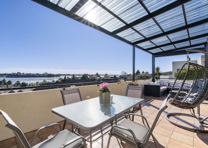  at 8 Lorrigan Way, Welcome Bay, Tauranga, Bay Of Plenty