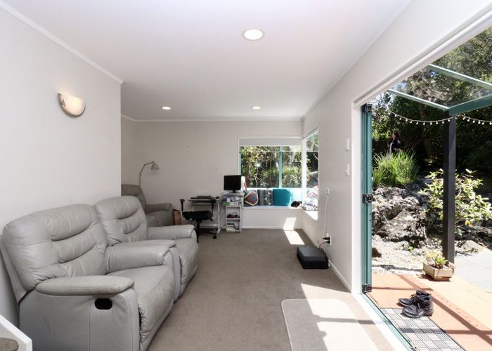  at 21B William Avenue, Greenlane, Auckland
