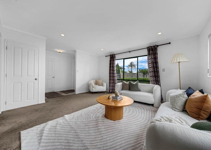  at 12A Hamilton Place, Glenfield, North Shore City, Auckland