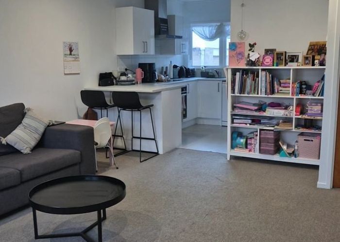  at 2/58 Gardner Avenue, New Lynn, Waitakere City, Auckland