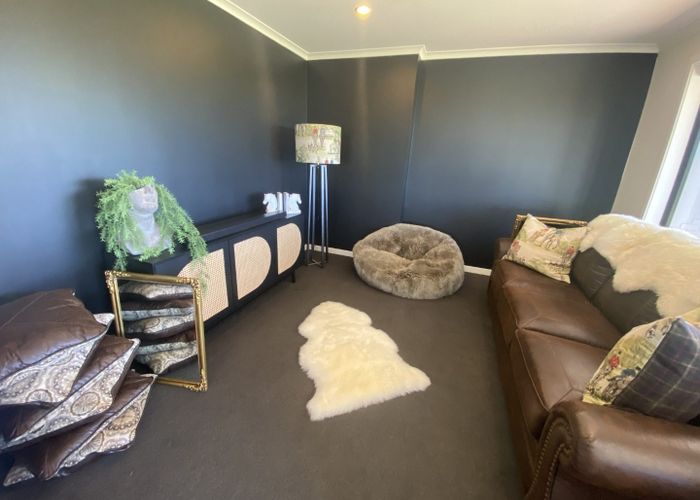  at 372 Lindsay Calcium Road, Isla Bank, Otautau