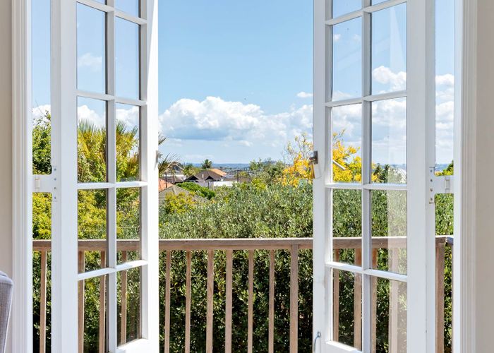  at 2/123 Long Drive, St Heliers, Auckland