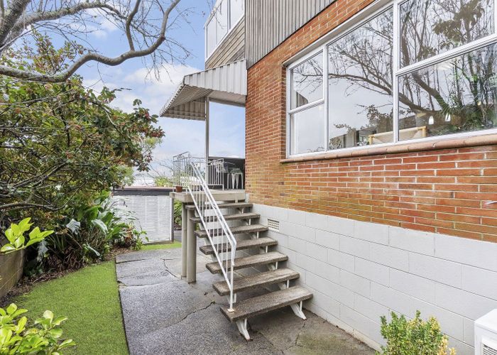  at 2/260a St Heliers Bay Road, Saint Heliers, Auckland City, Auckland