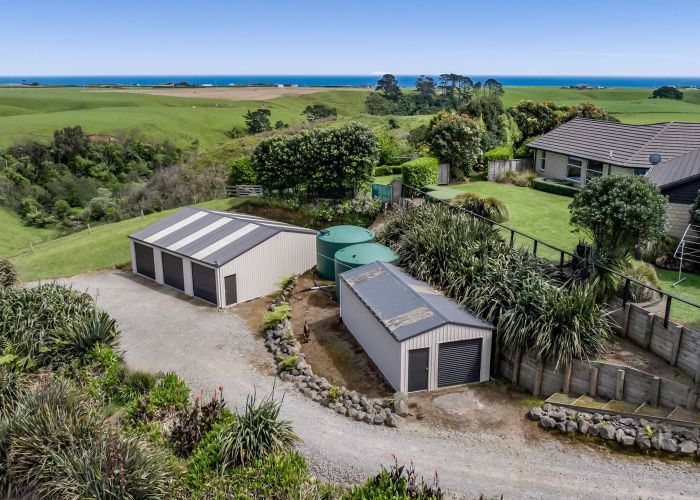  at 253 Lower Pitone Road, Oakura, New Plymouth, Taranaki