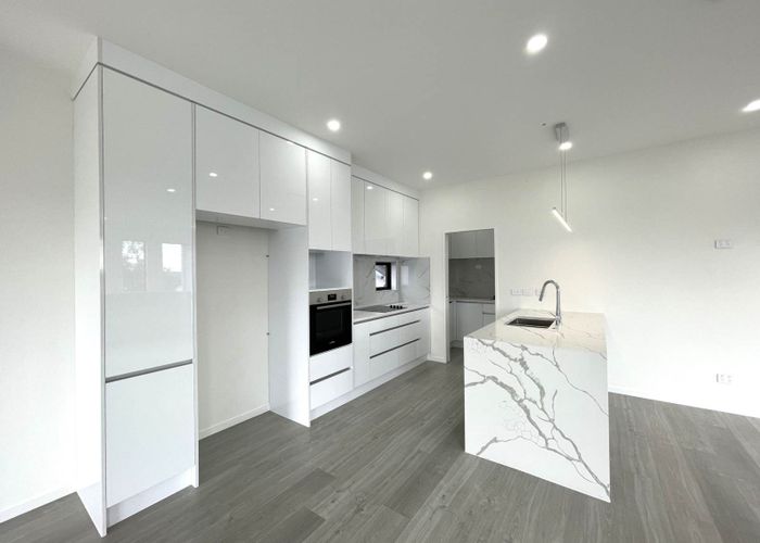  at 255 Hill Road, The Gardens, Manukau City, Auckland