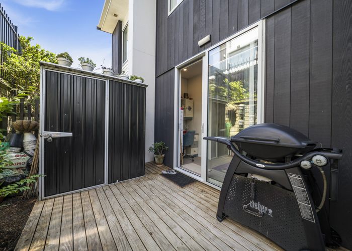  at 26 Ceramic Lane, New Lynn, Waitakere City, Auckland