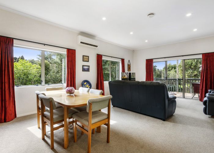  at 17 Woodridge Avenue, Browns Bay, North Shore City, Auckland