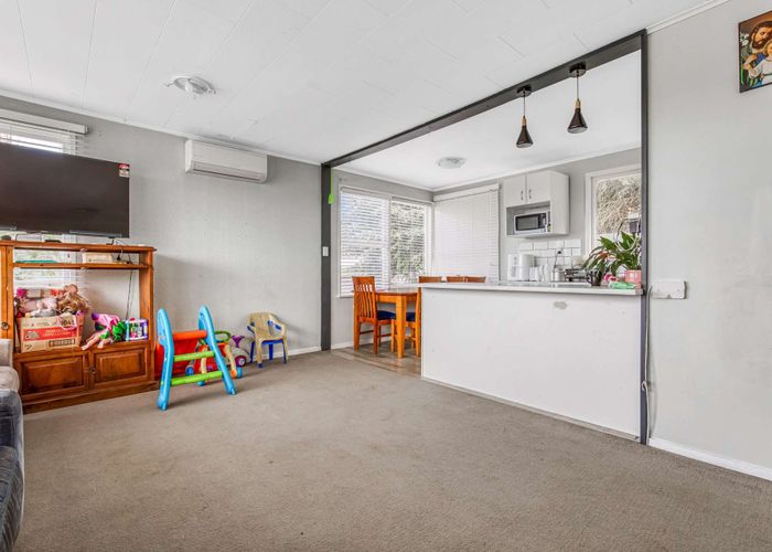 at 72 Mallard Drive, Selwyn Heights, Rotorua