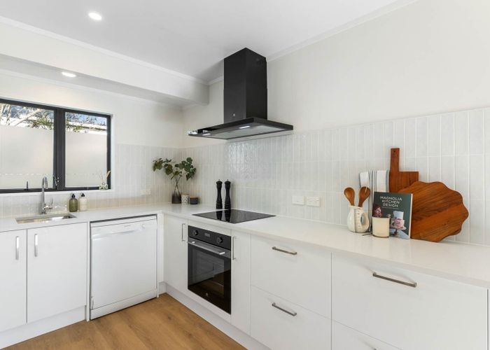  at 13a  Kia Ora Road, Beach Haven, North Shore City, Auckland