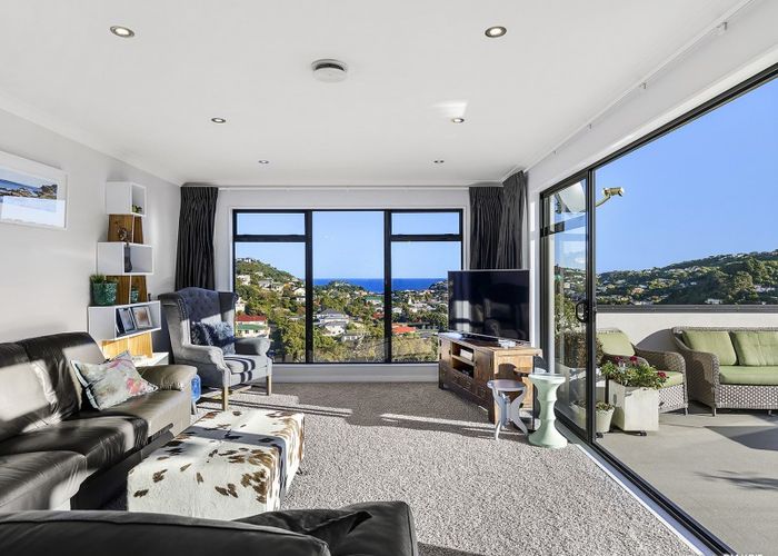  at 5B Mace Street, Island Bay, Wellington