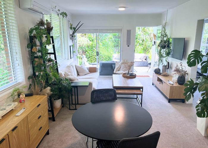  at 9 John Court Street, Birkenhead, North Shore City, Auckland