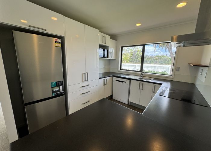  at 25 Davington Way, Burswood, Auckland