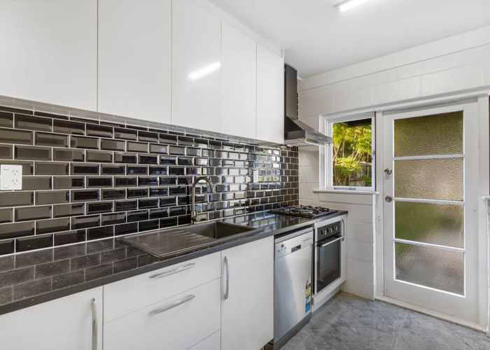  at 72C Connaught Street, Blockhouse Bay, Auckland