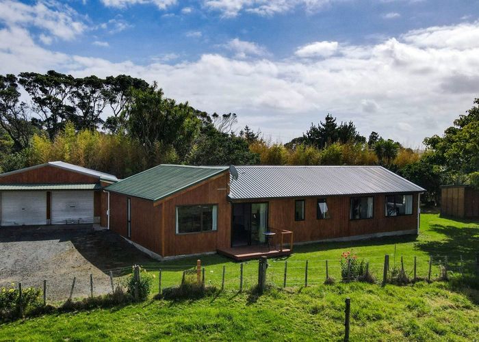  at 2160 Awhitu Road, Pollok, Franklin, Auckland