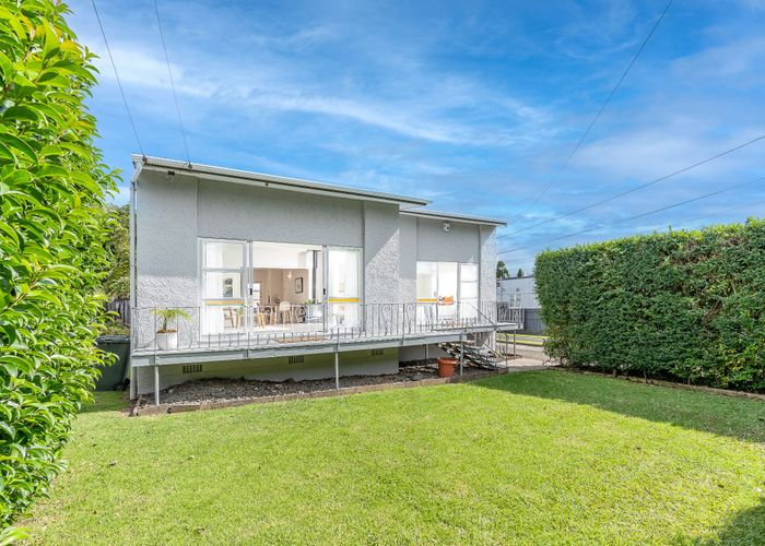  at 13A Carlton Street, Hillsborough, Auckland City, Auckland