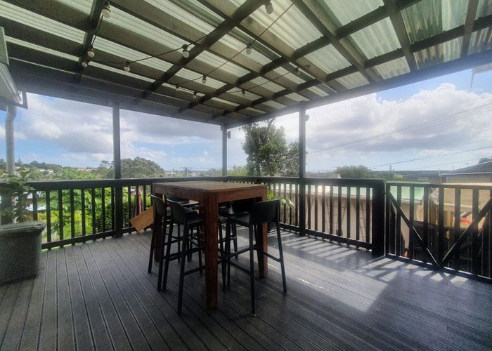  at 189 Titirangi Road, Titirangi, Waitakere City, Auckland