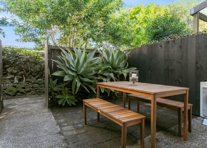  at 5/7 Patterson Street, Sandringham, Auckland