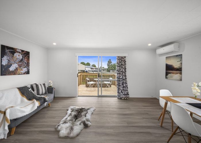  at 1/12 Kennington Drive, Clendon Park, Manukau City, Auckland
