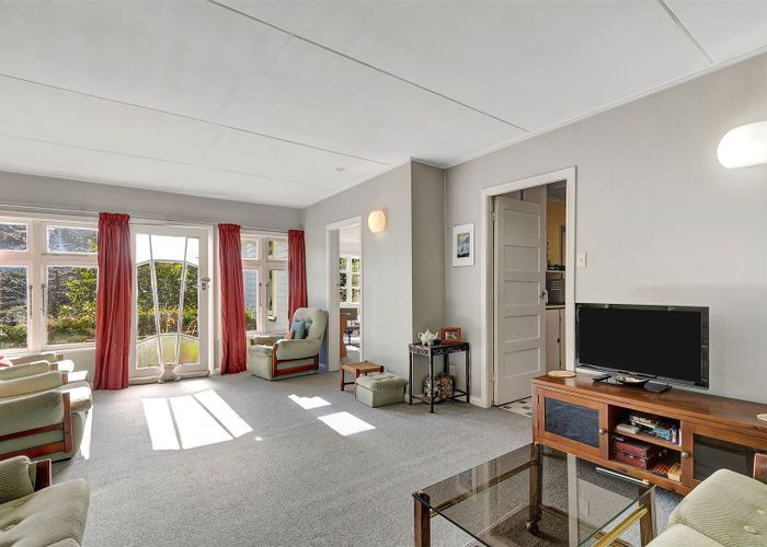 at 58 Cluny Road, Plimmerton, Porirua
