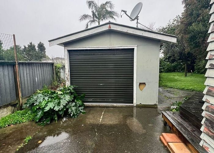  at 20 Evans Road, Weymouth, Manukau City, Auckland
