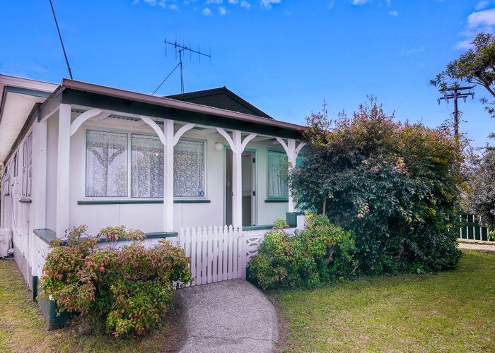 For sale 1855 Ngunguru Road, Ngunguru, Whangarei, Northland homes.co.nz