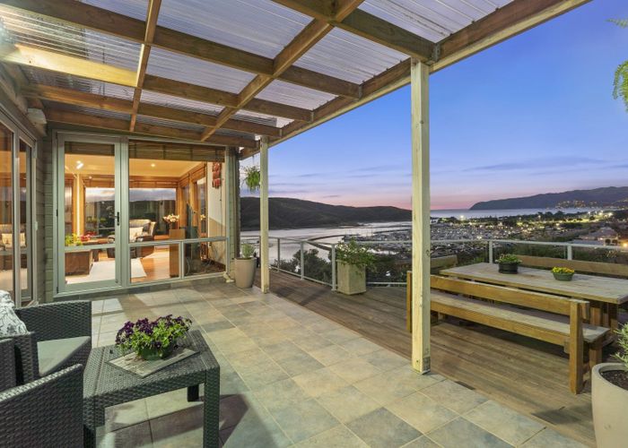 For sale 62 Kiriwai Road, Paremata, Porirua, Wellington homes.co.nz