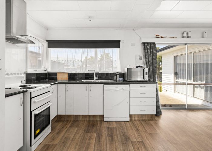  at 525 Lowe Street, Camberley, Hastings