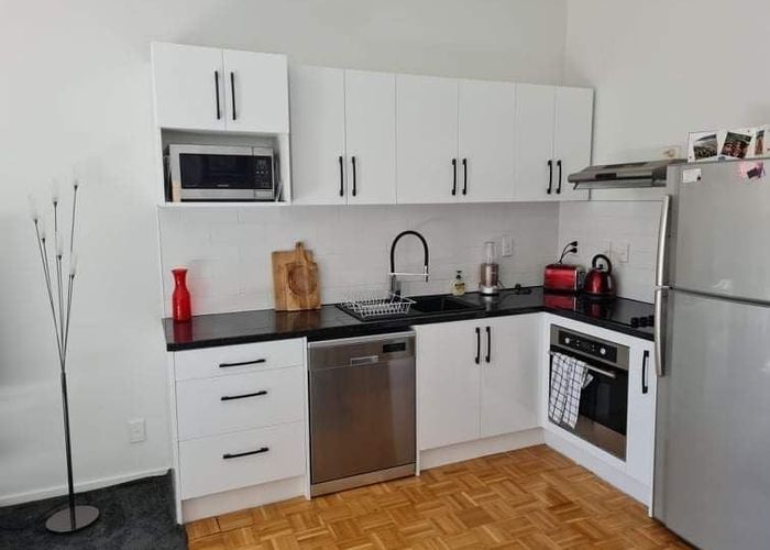  at 3F/30 Randolph Street, Newton, Auckland