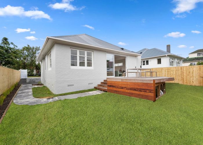  at 18 Tasman Avenue, Mount Albert, Auckland City, Auckland