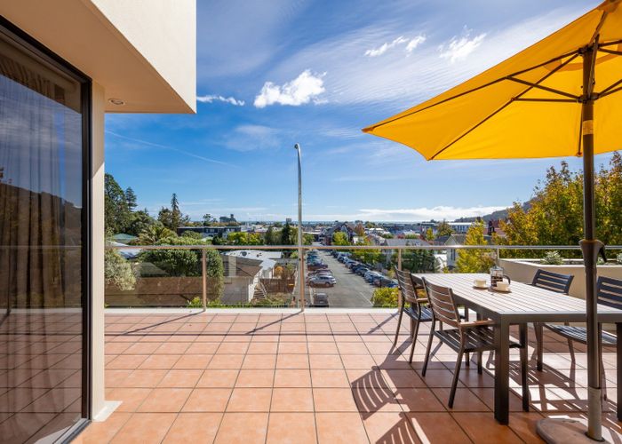  at 2/27 Shelbourne Street, Nelson, Nelson, Nelson / Tasman